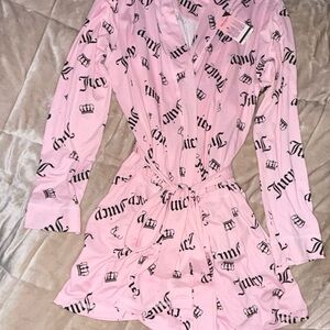 Juicy Couture Pink Robe Wrap with Logo and Crown Design XL NWT!